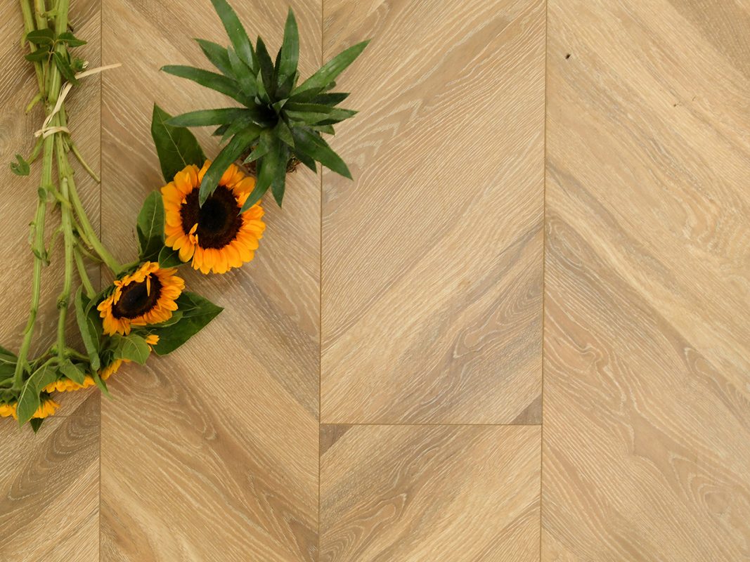 san-go-cot-xanh-4-1067x800-1 Sàn gỗ cốt xanh được nghiên cứu và sản xuất có khả năng chống ẩm cao