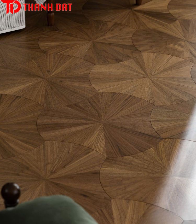 Sàn gỗ lá sen: Khi nghệ thuật chạm đến từng bước chân